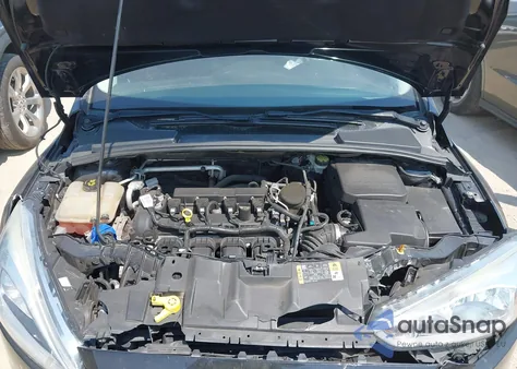 2016 Ford Focus Titanium z USA, uszkodzony, nr VIN 1FADP3J29GL305154